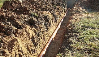 Копка траншей для водопровода в таре: цена за метр от 924 руб.